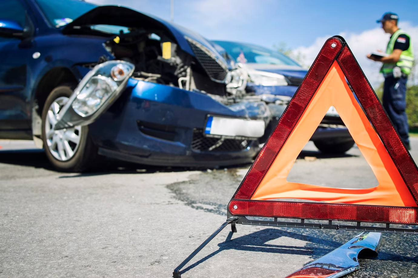 
,Assurance auto résiliée pour non-paiement de prime depuis plus de 30 jours
,Assurance auto résiliée suite à un sinistre non déclaré
,Assurance auto malussé après alcoolémie avec réduction de garantie
,Assurance auto malussé après accident responsable avec franchise majorée
,Permis de conduire étranger non européen soumis à une évaluation des risques
,Assurance auto pas chère pour jeune conducteur ayant suivi une formation préventive
,Assurance auto pas chère pour conducteur malussé avec possibilité de rachat de bonus
,Assurance auto pas chère pour frontalier travaillant dans un rayon de 30 km
,Assurance auto pas chère pour saisonnier avec tarification au kilomètre parcouru
,Assurance auto pas chère pour voiture de collection utilisée uniquement lors d'événements spéciaux
,Assurance auto pour voiture classique
,Assurance auto pour moto de cylindrée supérieure à 125 cm³
,Assurance auto pour scooter électrique avec option vol
,Assurance auto pour camion poids lourd de plus de 3,5 tonnes
,Assurance auto pour camping-car avec assistance 24/7
,Assurance auto pour utilitaire léger utilisé à des fins professionnelles
,Assurance auto pour voiture de collection avec valeur à neuf garantie
,Responsabilité civile obligatoire pour tout conducteur
,Dommages tous accidents couvrant les réparations du véhicule
,Vol avec garantie du contenu du véhicule
,Incendie pris en charge en cas de sinistre
,Bris de glace sans franchise en cas de réparation
,Assistance sur place en cas de panne ou d'accident
,Garantie conducteur couvrant les frais médicaux et d'invalidité
,Protection juridique pour assistance en cas de litige lié au véhicule
,Jeune conducteur avec moins de 3 ans de permis
,Conducteur malussé avec historique de sinistres
,Conducteur à risque dû à un comportement agressif au volant
,Conducteur résilié suite à des infractions répétées
,Conducteur étranger de passage en France pour une durée déterminée
,Conducteur frontalier travaillant dans un pays voisin
,Conducteur saisonnier avec besoin d'assurance temporaire
,Assurance auto pas chère adaptée à tous les budgets
,Assurance auto low cost avec options personnalisées
,Assurance auto discount pour des tarifs compétitifs
,Devis assurance auto gratuit en ligne sans engagement
,Résiliation assurance auto pour non-paiement
,Résiliation assurance auto suite à un sinistre
,Résiliation assurance auto pour fausse déclaration
,Résiliation assurance auto pour non-justification
,Résiliation assurance auto pour changement de situation
,Résiliation assurance auto pour résiliation du contrat de prêt
,Résiliation assurance auto pour vente du véhicule
,Résiliation assurance auto pour cessation d'activité professionnelle
,Résiliation assurance auto pour résiliation par l'assureur
,Résiliation assurance auto pour non-communication du relevé d'information
,Malus assurance auto après accident responsable
,Malus assurance auto après plusieurs sinistres
,Malus assurance auto après alcoolémie
,Malus assurance auto pour excès de vitesse
,Malus assurance auto pour non-paiement de prime
,Malus assurance auto pour non-respect du code de la route
,Malus assurance auto pour utilisation du téléphone au volant
,Malus assurance auto pour défaut d'assurance
,Malus assurance auto pour conduite sans permis
,Malus assurance auto pour usage du véhicule à des fins professionnelles non déclarées
,Permis de conduire étranger hors UE
,Permis de conduire étranger en attente de régularisation
,Permis de conduire étranger sans reconnaissance réciproque
,Permis de conduire étranger suspendu en France
,Permis de conduire étranger valide dans l'Union européenne
,Permis de conduire étranger expiré en attente de renouvellement
,Permis de conduire étranger avec traduction certifiée
,Permis de conduire étranger non européen avec visa de long séjour
,Permis de conduire étranger converti en permis français
,Permis de conduire étranger soumis à période probatoire en France
,Jeune conducteur avec moins de 3 ans de permis
,Jeune conducteur avec permis probatoire
,Jeune conducteur avec permis de conduire obtenu à l'étranger
,Jeune conducteur avec bonus majoré
,Jeune conducteur avec assurance auto temporaire
,Jeune conducteur avec voiture assurée au nom des parents
,Jeune conducteur avec garantie conducteur renforcée
,Jeune conducteur avec véhicule de location assuré
,Jeune conducteur avec stage de conduite anticipée
,Jeune conducteur avec accompagnateur pendant la période de conduite accompagnée
,Conducteur malussé suite à un sinistre non responsable
,Conducteur malussé avec bonus-malus élevé
,Conducteur malussé sans accident depuis plusieurs années
,Conducteur malussé après une longue période sans assurance
,Conducteur malussé avec franchise majorée
,Conducteur malussé avec bonus réduit
,Conducteur malussé avec assurance auto résiliée
,Conducteur malussé sans antécédent d'accident
,Conducteur malussé avec garantie protection juridique renforcée
,Conducteur malussé avec système de récompense au bonus
,Conducteur à risque avec antécédent de conduite en état d'ivresse
,Conducteur à risque avec retrait de permis pour usage de stupéfiants
,Conducteur à risque avec accumulation d'infractions au code de la route
,Conducteur à risque avec comportement agressif au volant
,Conducteur à risque avec suspension de permis pour excès de vitesse répétés
,Conducteur à risque avec plusieurs sinistres responsables dans l'année
,Conducteur à risque avec défaut de souscription d'assurance auto
,Conducteur à risque avec non-respect des règles de priorité
,Conducteur à risque avec retrait de permis pour conduite dangereuse
,Conducteur à risque avec implication dans des courses clandestines
,Consultation du fichier des sinistres automobiles (FGA)
,Inscription au fichier des sinistres automobiles (FGA)
,Contestation d'une inscription au fichier des sinistres automobiles (FGA)
,Délai de conservation des données dans le fichier des sinistres automobiles (FGA)
,Conséquences d'une inscription au fichier des sinistres automobiles (FGA)
,Plainte pour erreur dans le fichier des sinistres automobiles (FGA)
,Demande de suppression des données dans le fichier des sinistres automobiles (FGA)
,Accès aux données du fichier des sinistres automobiles (FGA)
,Recours contre une décision basée sur le fichier des sinistres automobiles (FGA)
,Légalité de la consultation du fichier des sinistres automobiles (FGA)
